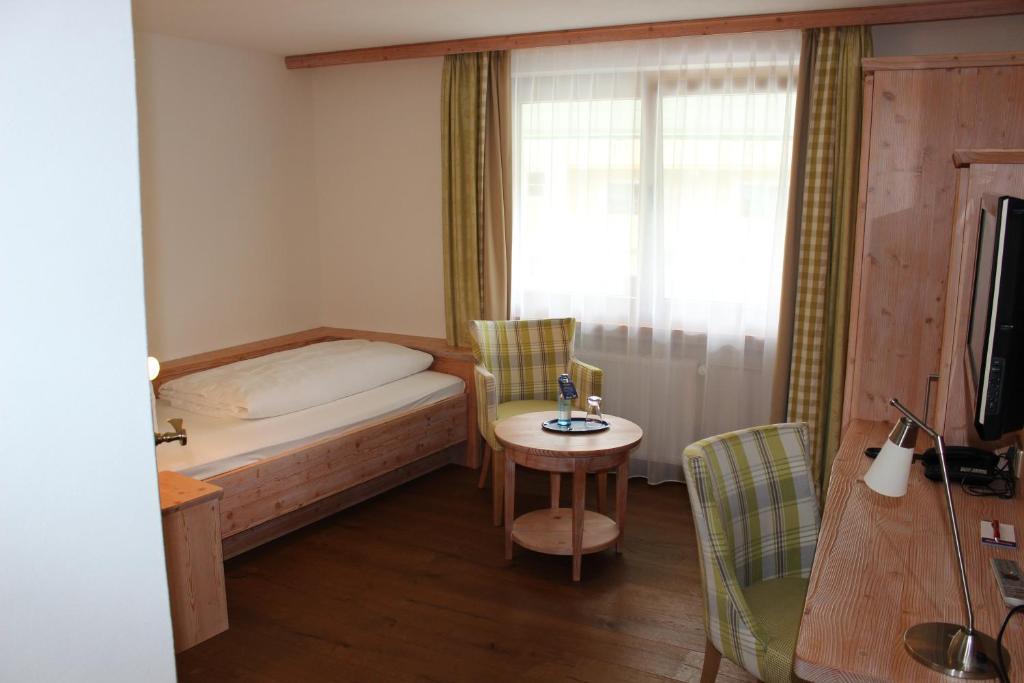 Hotel Roessle Bernau im Schwarzwald Room photo